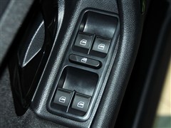 Ϻ˹_,J,2012 1.6L ԄSport,܇ΌĈDƬ