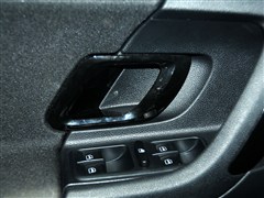 2012 1.6L ԄSport