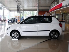 2014 1.6L ԄSport