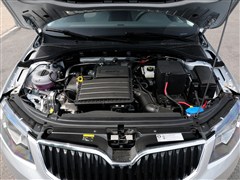 2015 1.6L Ԅ°