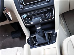 Ϻ˹_,J,2009 2.0TSI ԄŰ,пطPĈDƬ