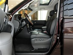 Ӣ,ӢQX80,2013 5.6L 4WD,܇(ch)Ό(sh)ĈDƬ