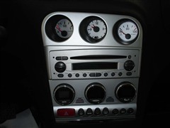 2004 2.0 AT