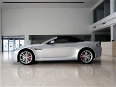 ˹DR,V8 Vantage,2011 4.7 Sportshift Roadster,܇^(sh)ĈDƬ