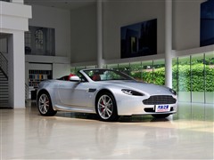 ˹DR V8 Vantage
