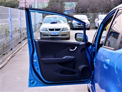 V,w,2011 1.5L Ԅ(dng)ȫ촰,܇Ό(sh)ĈDƬ