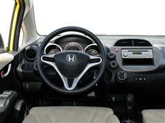 2011 1.3L Ԅm