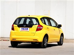 V,w,2011 1.3L Ԅm,܇^ĈDƬ