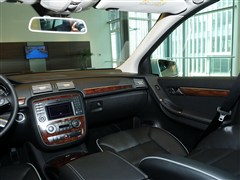 2010 R 300 L A
