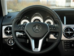2013 GLK 300 4MATIC (dng)