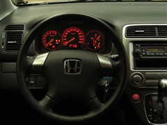 2004 2.0 AT