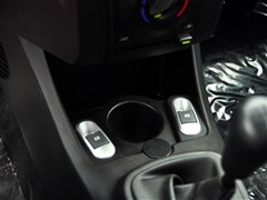 2010 пۇ(gu) 1.0L 