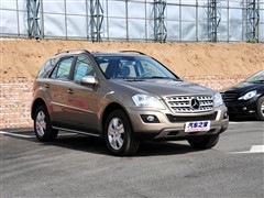 YM 2010 ML 300 4MATIC