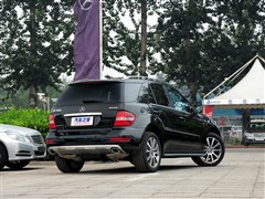 2010 ML 500 4MATIC؄e