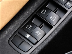 Y(M(jn)),YM(j),2010 ML 500 4MATIC؄e,܇Ό(sh)ĈDƬ