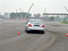 2010 C 63 AMG (dng)(qing)