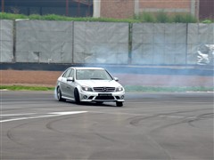 2010 C 63 AMG (dng)(qing)