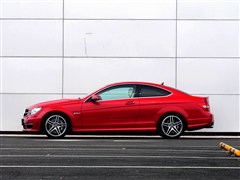 2012 C 63 AMG Coupe (dng)