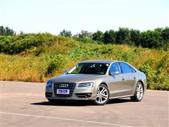 W(M(jn)),WS8,2013 S8 4.0TFSI quattro,܇^(sh)ĈDƬ