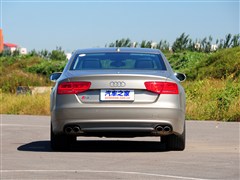 W(M(jn)),WS8,2013 S8 4.0TFSI quattro,܇^(sh)ĈDƬ