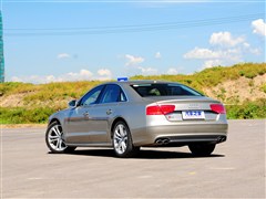 W(M(jn)),WS8,2013 S8 4.0TFSI quattro,܇^(sh)ĈDƬ