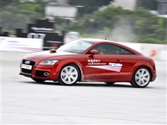 W(M(jn)),WTT,2011 TT Coupe 2.0TFSI,ӌ(sh)ĈDƬ