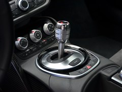 W(M(jn)),WR8,2014 5.2 FSI quattro,пطPĈDƬ