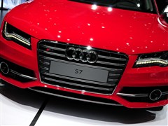 W(M(jn)),WS7,2013 4.0 TFSI,(x)(ji)(sh)ĈDƬ