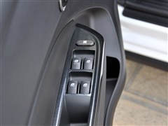 ͨ,E610,2014 CROSS 1.5L ք(dng)(bio)(zhn),܇Ό(sh)ĈDƬ
