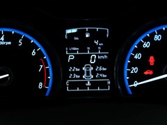 ͨ,E610,2014 CROSS 1.5L Ԅ(dng)A,пطP(pn)(sh)ĈDƬ