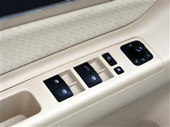 ܇,܇Eϵ,2012 Ɏ 1.5L Ԅ(dng)а,܇Ό(sh)ĈDƬ