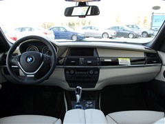 2010 xDrive30iAʮo(j)