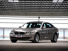 R5ϵ(M(jn)) 2011 535i xDriveA