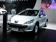 2011 1.6L քCROSS