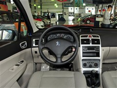 2012 Ɏ 1.6L քm