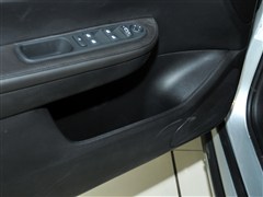 |L(fng),307,2012 1.6L քCROSS,܇ΌĈDƬ
