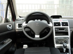 2012 1.6L ԄCROSS