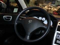 2013 Ɏ 1.6L քm