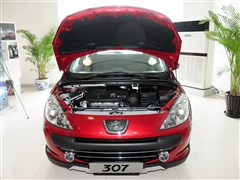 2013 1.6L ԄCROSS