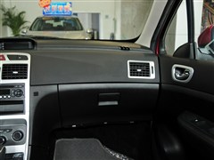 2013 1.6L ԄCROSS