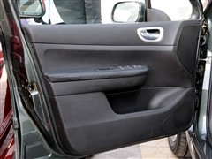2010 Ɏ 2.0L Ԅm