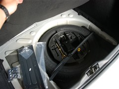 |L,307,2010 Ɏ 2.0L Ԅ\Ӱ,(ji)ĈDƬ