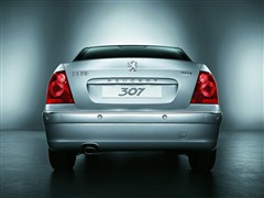 2010  2.0L ԄӺA