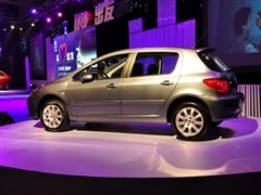 2010  2.0L ԄӺA