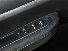 2010  1.6L ք(dng)A