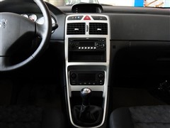 2010  1.6L ք(dng)A