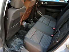 2010  1.6L Ԅm
