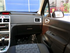 2010  1.6L Ԅm
