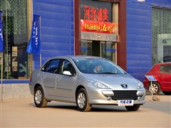2010  1.6L Ԅm
