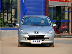 2010  1.6L Ԅm